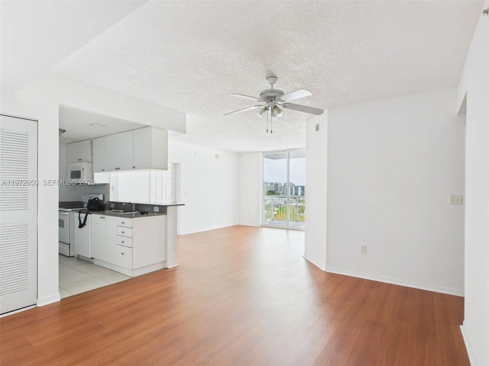 275 Ne 18th St 810, Miami, Florida 33132, Miami, Florida 33132, 2 Bedrooms Bedrooms, ,2 BathroomsBathrooms,Residential Lease,For Rent,275 Ne 18th St 810, Miami, Florida 33132,A11972950
