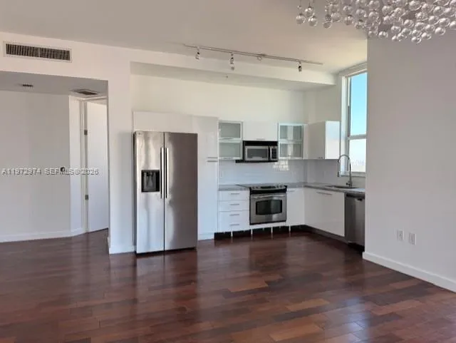 133 Ne 2nd Ave 3213, Miami, Florida 33132, Miami, Florida 33132, 2 Bedrooms Bedrooms, ,2 BathroomsBathrooms,Residential Lease,For Rent,133 Ne 2nd Ave 3213, Miami, Florida 33132,A11972974 133 Ne 2nd Ave 3213, Miami, Florida 33132, Miami, Florida 33132, 2 Bedrooms Bedrooms, ,2 BathroomsBathrooms,Residential Lease,For Rent,133 Ne 2nd Ave 3213, Miami, Florida 33132,A11972974