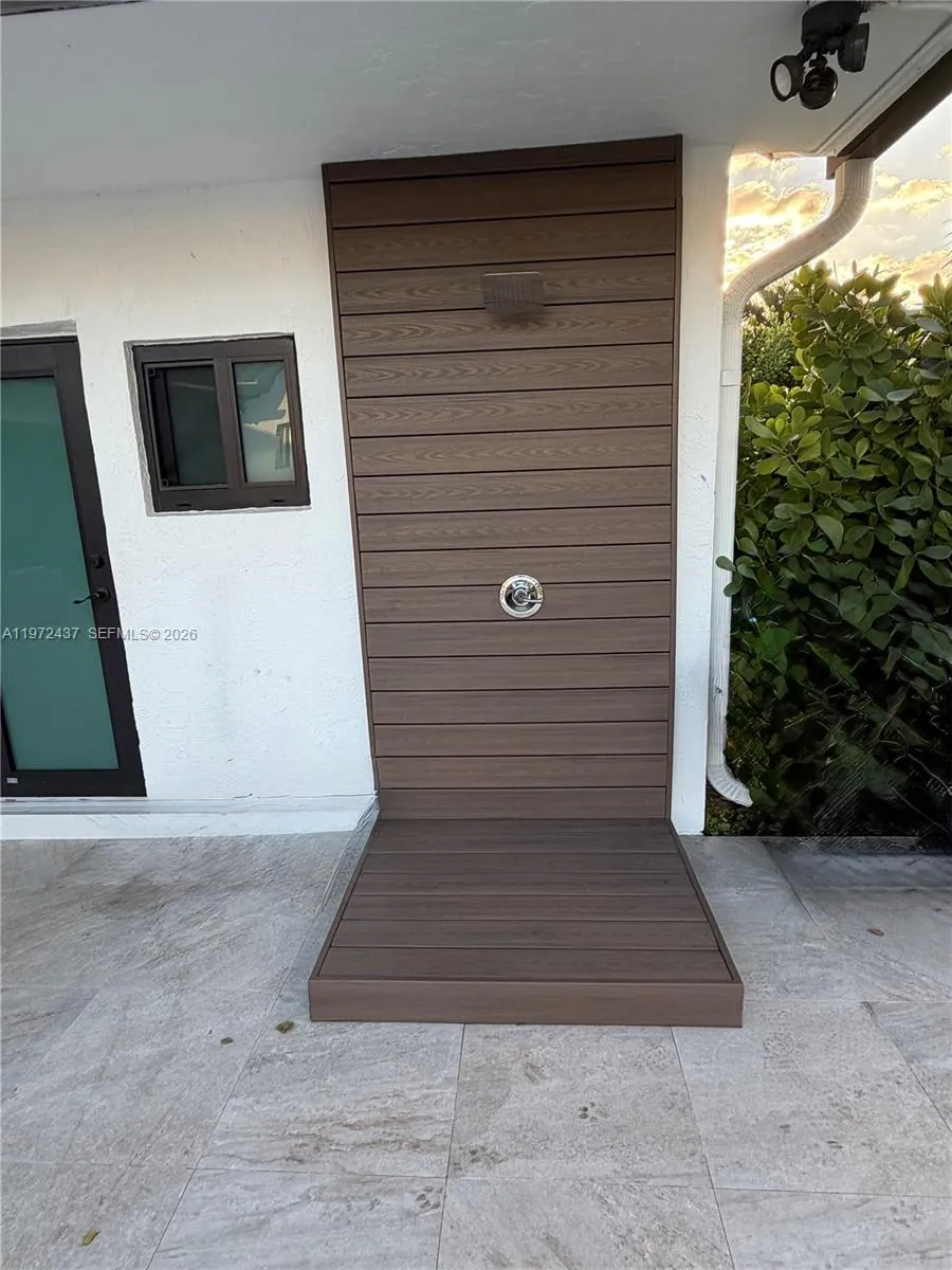 11300 Nw 5th St, Plantation, Florida 33325, Plantation, Florida 33325, 4 Bedrooms Bedrooms, ,3 BathroomsBathrooms,Residential,For Sale,11300 Nw 5th St, Plantation, Florida 33325,A11972437