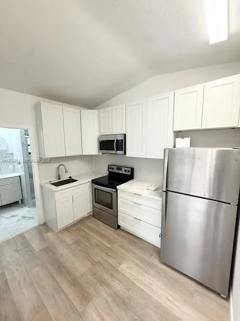 2213 Grant St A-c, Hollywood, Florida 33020, Hollywood, Florida 33020, 2 Bedrooms Bedrooms, ,1 BathroomBathrooms,Residential Lease,For Rent,2213 Grant St A-c, Hollywood, Florida 33020,A11972914 2213 Grant St A-c, Hollywood, Florida 33020, Hollywood, Florida 33020, 2 Bedrooms Bedrooms, ,1 BathroomBathrooms,Residential Lease,For Rent,2213 Grant St A-c, Hollywood, Florida 33020,A11972914
