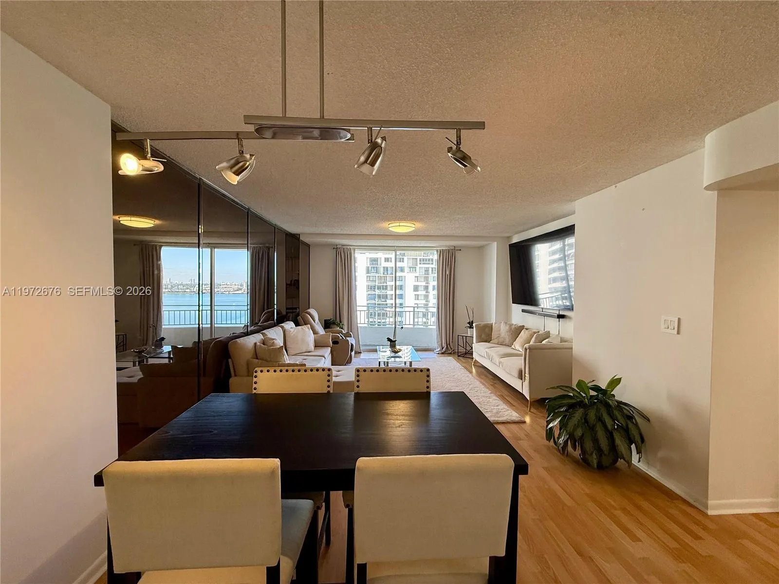 770 Claughton Island Dr 1209, Miami, Florida 33131, Miami, Florida 33131, 1 Bedroom Bedrooms, ,1 BathroomBathrooms,Residential Lease,For Rent,770 Claughton Island Dr 1209, Miami, Florida 33131,A11972676
