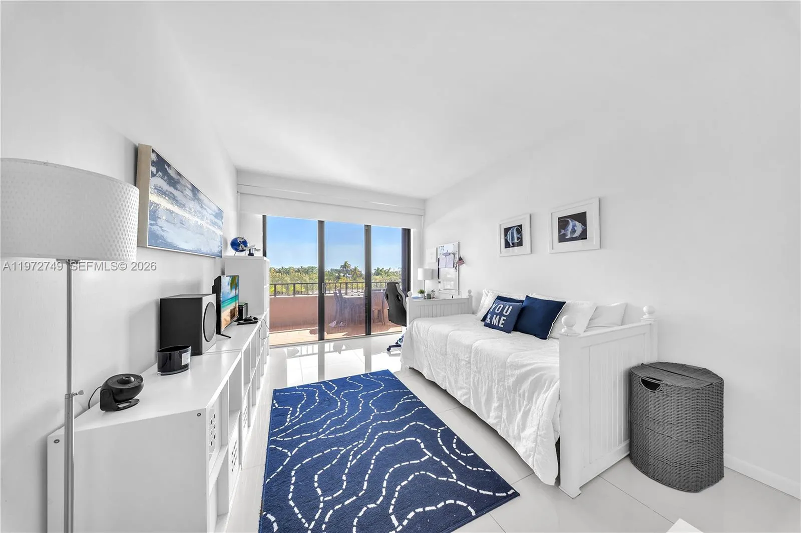 Key Biscayne, Florida 33149, 2 Bedrooms Bedrooms, ,2 BathroomsBathrooms,Residential Lease,For Rent,A11972749