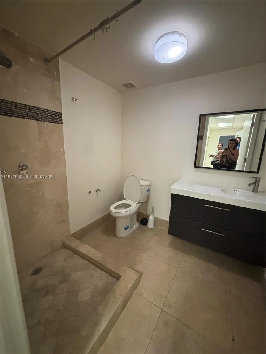 8212 Nw 30th Ter, Doral, Florida 33122, Doral, Florida 33122, ,Commercial Lease,For Rent,8212 Nw 30th Ter, Doral, Florida 33122,A11972996