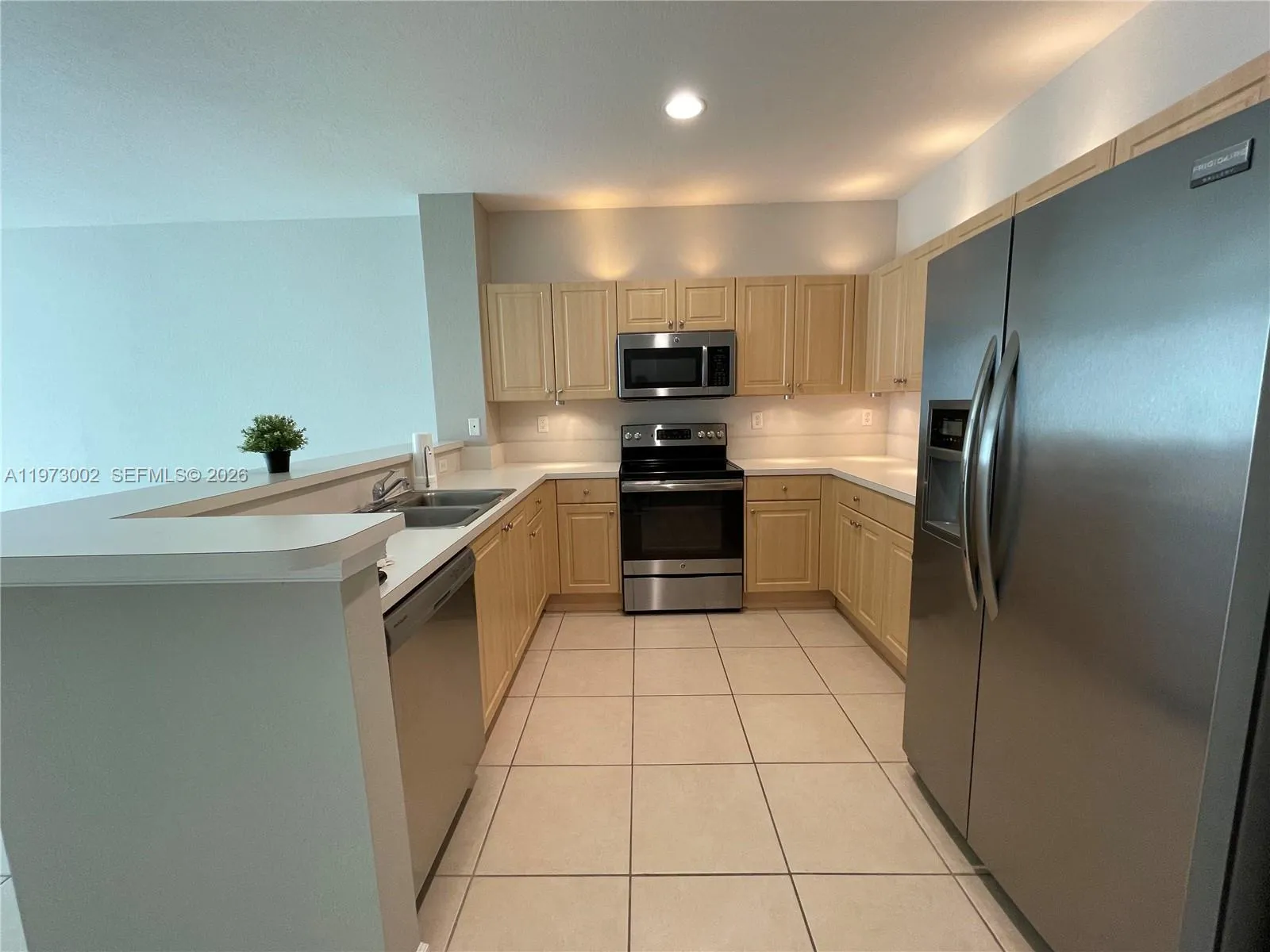 6361 Landings Ter 6361, Tamarac, Florida 33321, Tamarac, Florida 33321, 3 Bedrooms Bedrooms, ,2 BathroomsBathrooms,Residential Lease,For Rent,6361 Landings Ter 6361, Tamarac, Florida 33321,A11973002