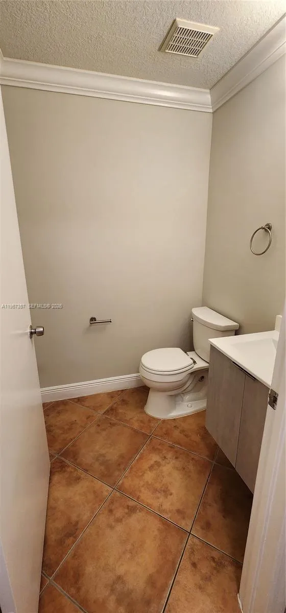Miami Lakes, Florida 33016, 3 Bedrooms Bedrooms, ,2 BathroomsBathrooms,Residential Lease,For Rent,A11967357