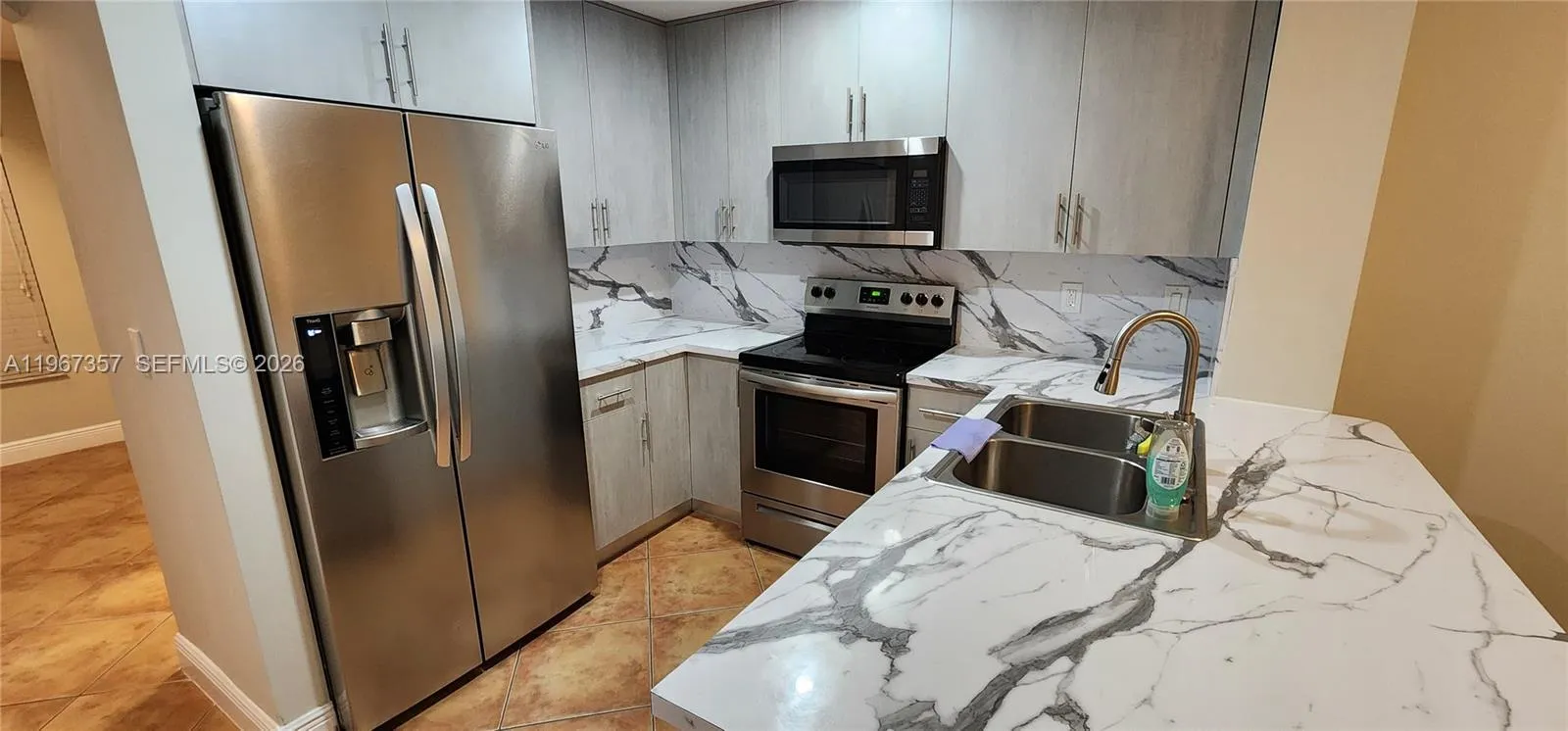 Miami Lakes, Florida 33016, 3 Bedrooms Bedrooms, ,2 BathroomsBathrooms,Residential Lease,For Rent,A11967357