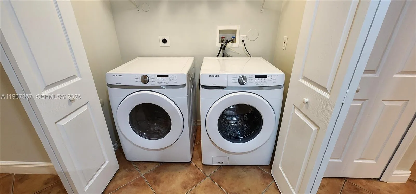 Miami Lakes, Florida 33016, 3 Bedrooms Bedrooms, ,2 BathroomsBathrooms,Residential Lease,For Rent,A11967357