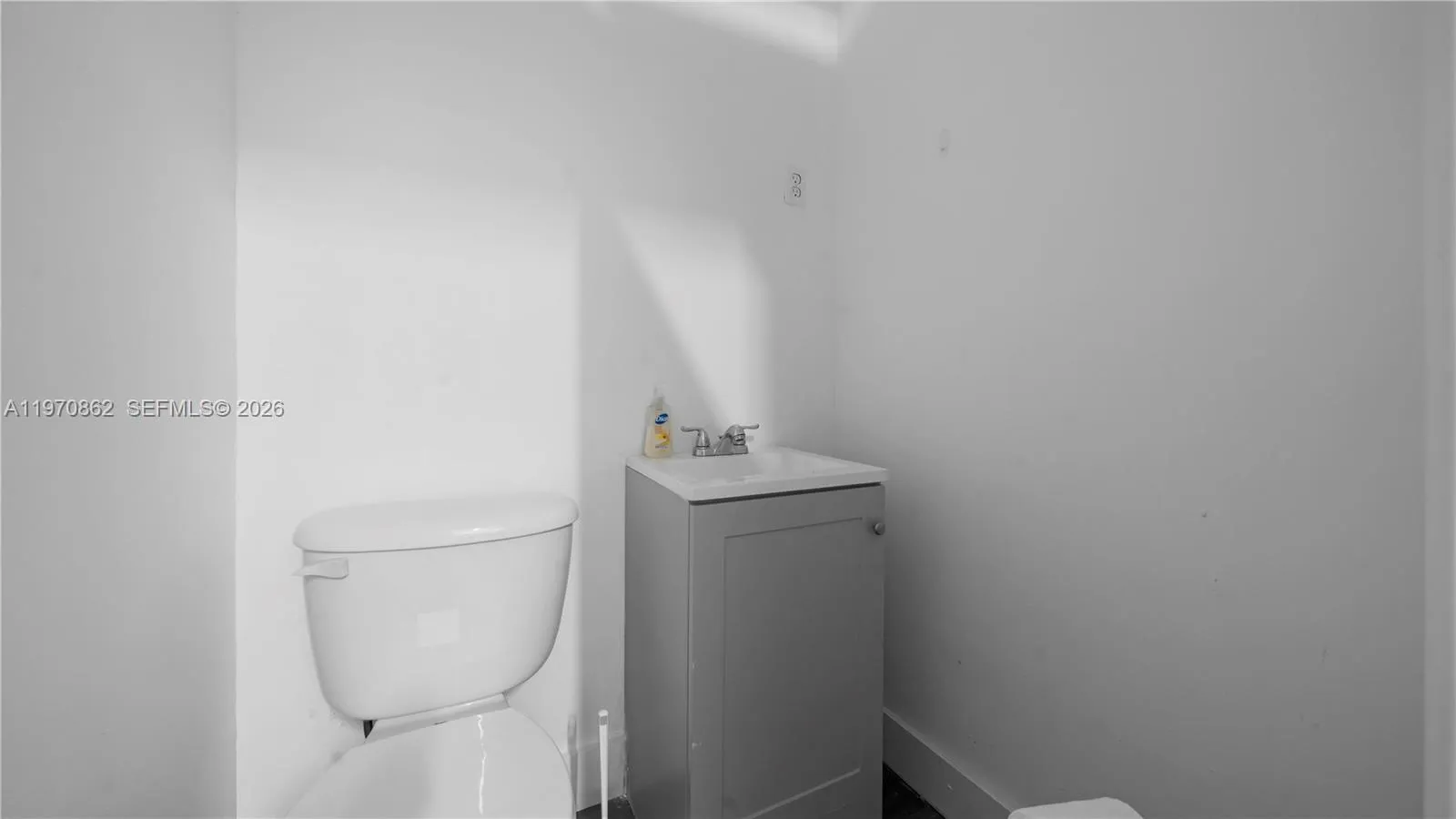 5903 Nw 102th Ave 2, Doral, Florida 33178, Doral, Florida 33178, ,Commercial Sale,For Sale,5903 Nw 102th Ave 2, Doral, Florida 33178,A11970862