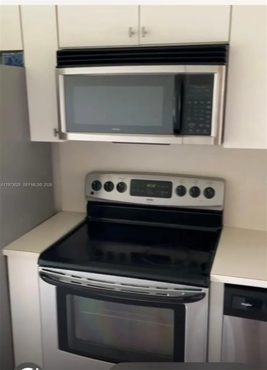 1270 Se 26th St 204, Homestead, Florida 33035, Homestead, Florida 33035, 2 Bedrooms Bedrooms, ,2 BathroomsBathrooms,Residential,For Sale,1270 Se 26th St 204, Homestead, Florida 33035,A11973028
