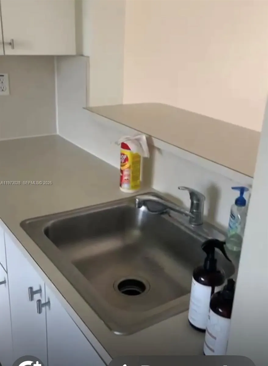 1270 Se 26th St 204, Homestead, Florida 33035, Homestead, Florida 33035, 2 Bedrooms Bedrooms, ,2 BathroomsBathrooms,Residential,For Sale,1270 Se 26th St 204, Homestead, Florida 33035,A11973028