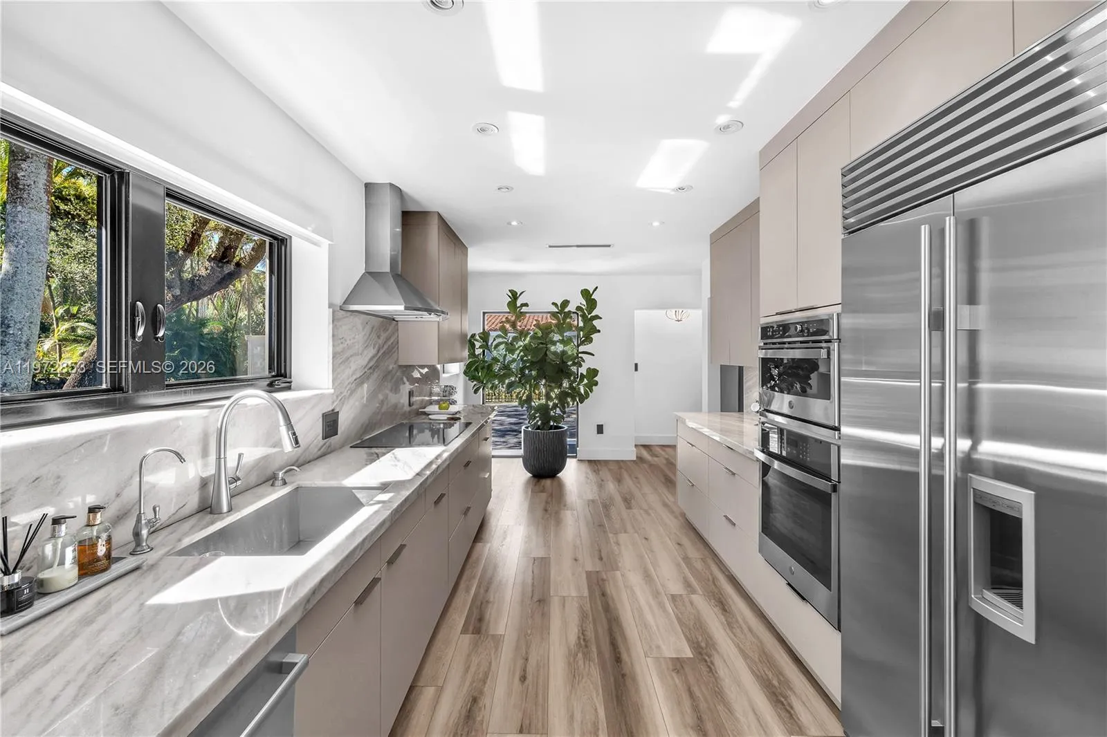 1424 Algardi Ave, Coral Gables, Florida 33146, Coral Gables, Florida 33146, 3 Bedrooms Bedrooms, ,3 BathroomsBathrooms,Residential,For Sale,1424 Algardi Ave, Coral Gables, Florida 33146,A11972853