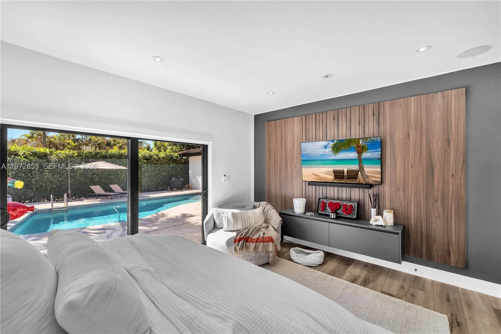 1424 Algardi Ave, Coral Gables, Florida 33146, Coral Gables, Florida 33146, 3 Bedrooms Bedrooms, ,3 BathroomsBathrooms,Residential,For Sale,1424 Algardi Ave, Coral Gables, Florida 33146,A11972853