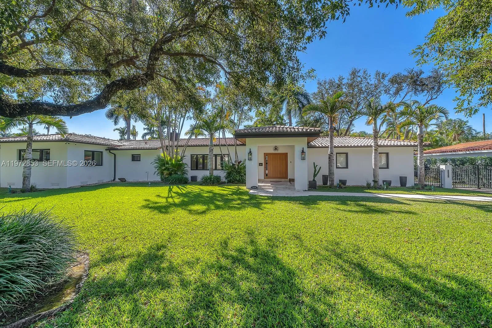 1424 Algardi Ave, Coral Gables, Florida 33146, Coral Gables, Florida 33146, 3 Bedrooms Bedrooms, ,3 BathroomsBathrooms,Residential,For Sale,1424 Algardi Ave, Coral Gables, Florida 33146,A11972853