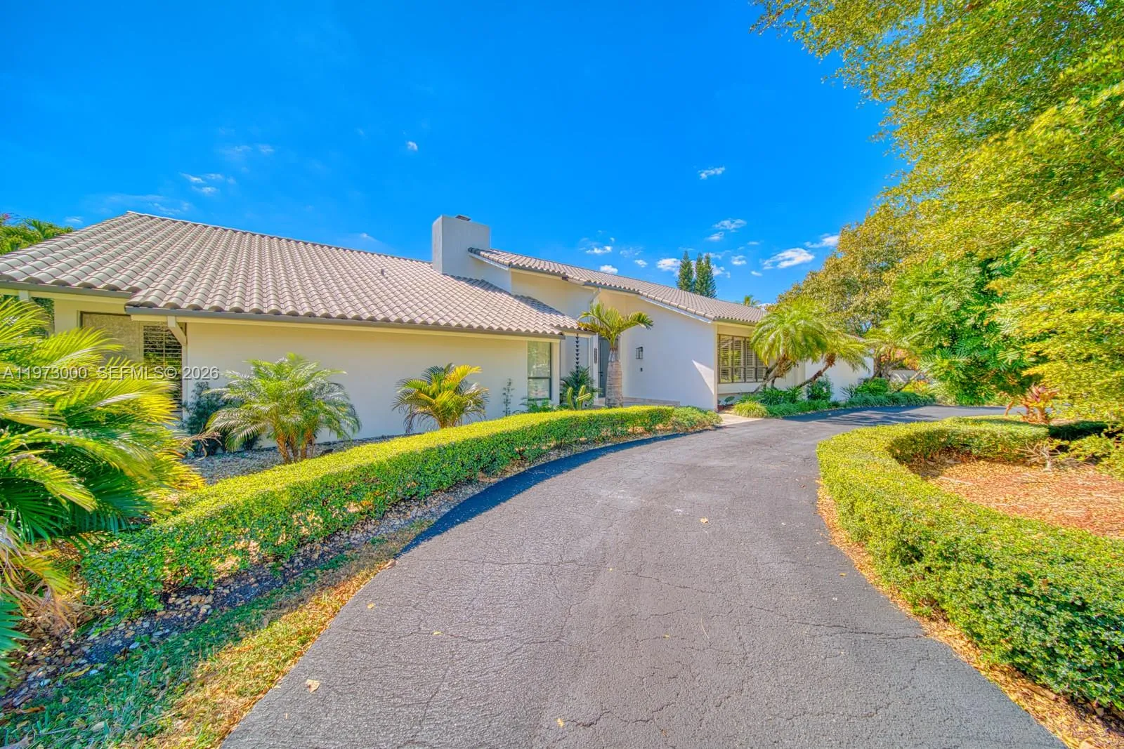9220 Sw 102nd St, Miami, Florida 33176, Miami, Florida 33176, 5 Bedrooms Bedrooms, ,4 BathroomsBathrooms,Residential Lease,For Rent,9220 Sw 102nd St, Miami, Florida 33176,A11973000