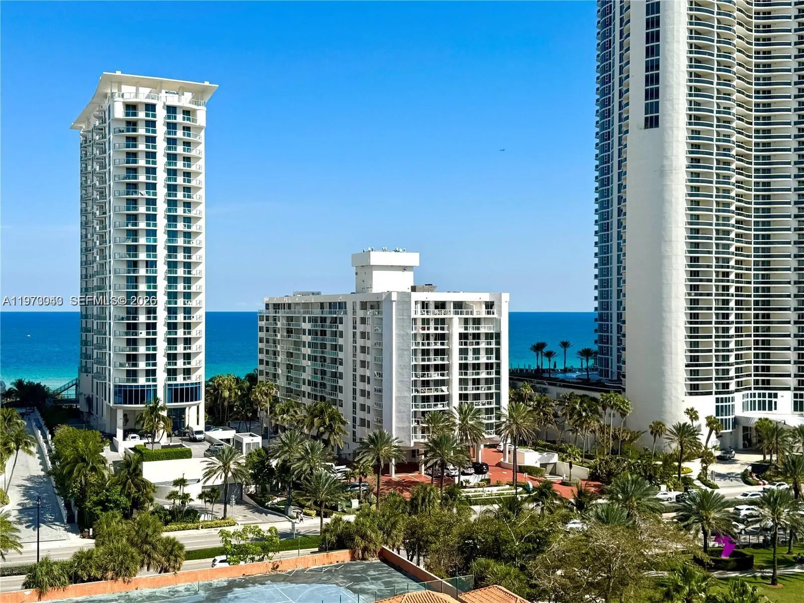 210 174th St 907, Sunny Isles Beach, Florida 33160, Sunny Isles Beach, Florida 33160, 2 Bedrooms Bedrooms, ,2 BathroomsBathrooms,Residential Lease,For Rent,210 174th St 907, Sunny Isles Beach, Florida 33160,A11973043