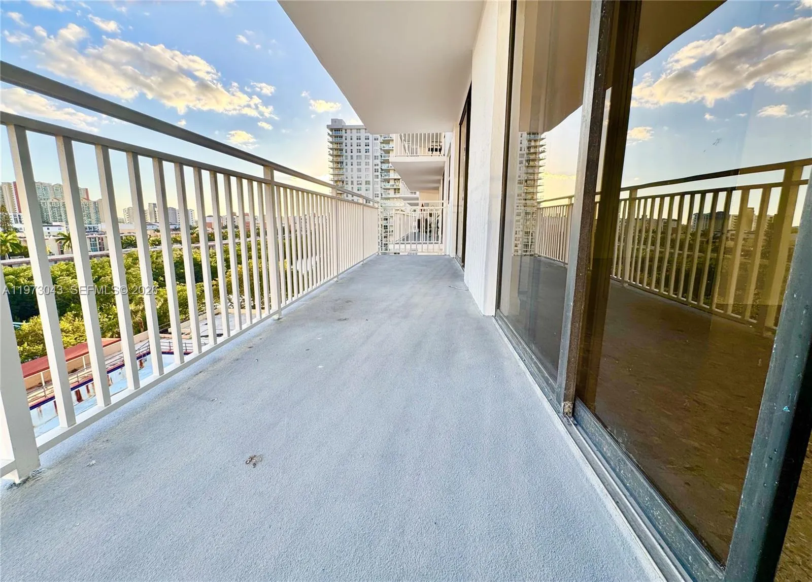 210 174th St 907, Sunny Isles Beach, Florida 33160, Sunny Isles Beach, Florida 33160, 2 Bedrooms Bedrooms, ,2 BathroomsBathrooms,Residential Lease,For Rent,210 174th St 907, Sunny Isles Beach, Florida 33160,A11973043