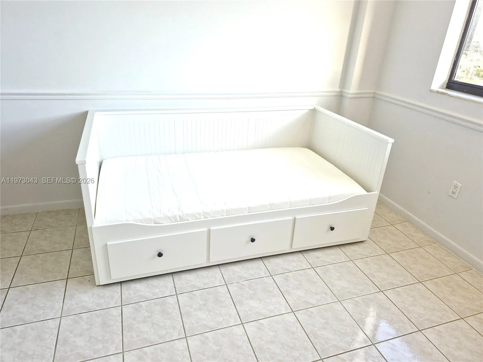 210 174th St 907, Sunny Isles Beach, Florida 33160, Sunny Isles Beach, Florida 33160, 2 Bedrooms Bedrooms, ,2 BathroomsBathrooms,Residential Lease,For Rent,210 174th St 907, Sunny Isles Beach, Florida 33160,A11973043