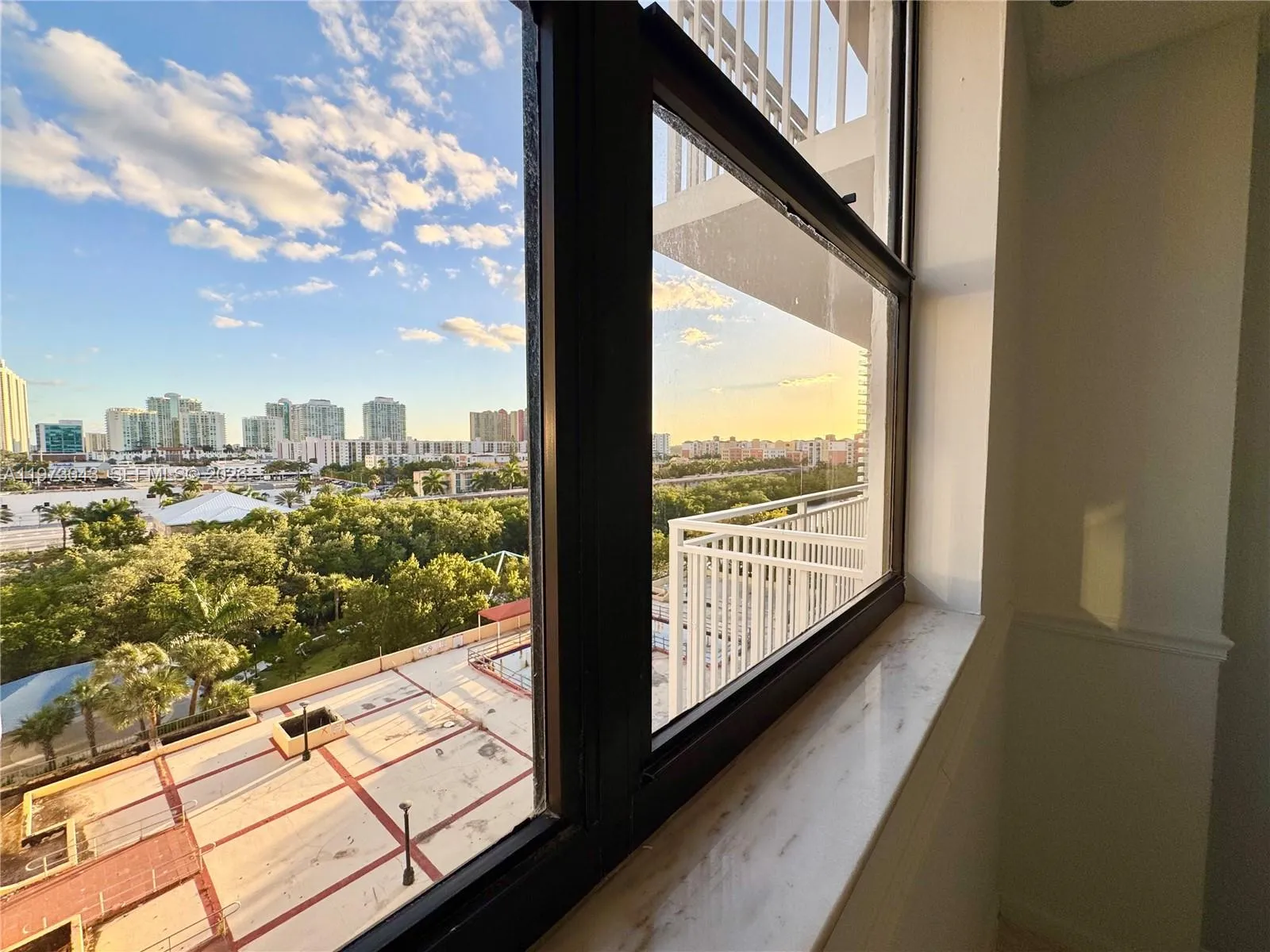 210 174th St 907, Sunny Isles Beach, Florida 33160, Sunny Isles Beach, Florida 33160, 2 Bedrooms Bedrooms, ,2 BathroomsBathrooms,Residential Lease,For Rent,210 174th St 907, Sunny Isles Beach, Florida 33160,A11973043