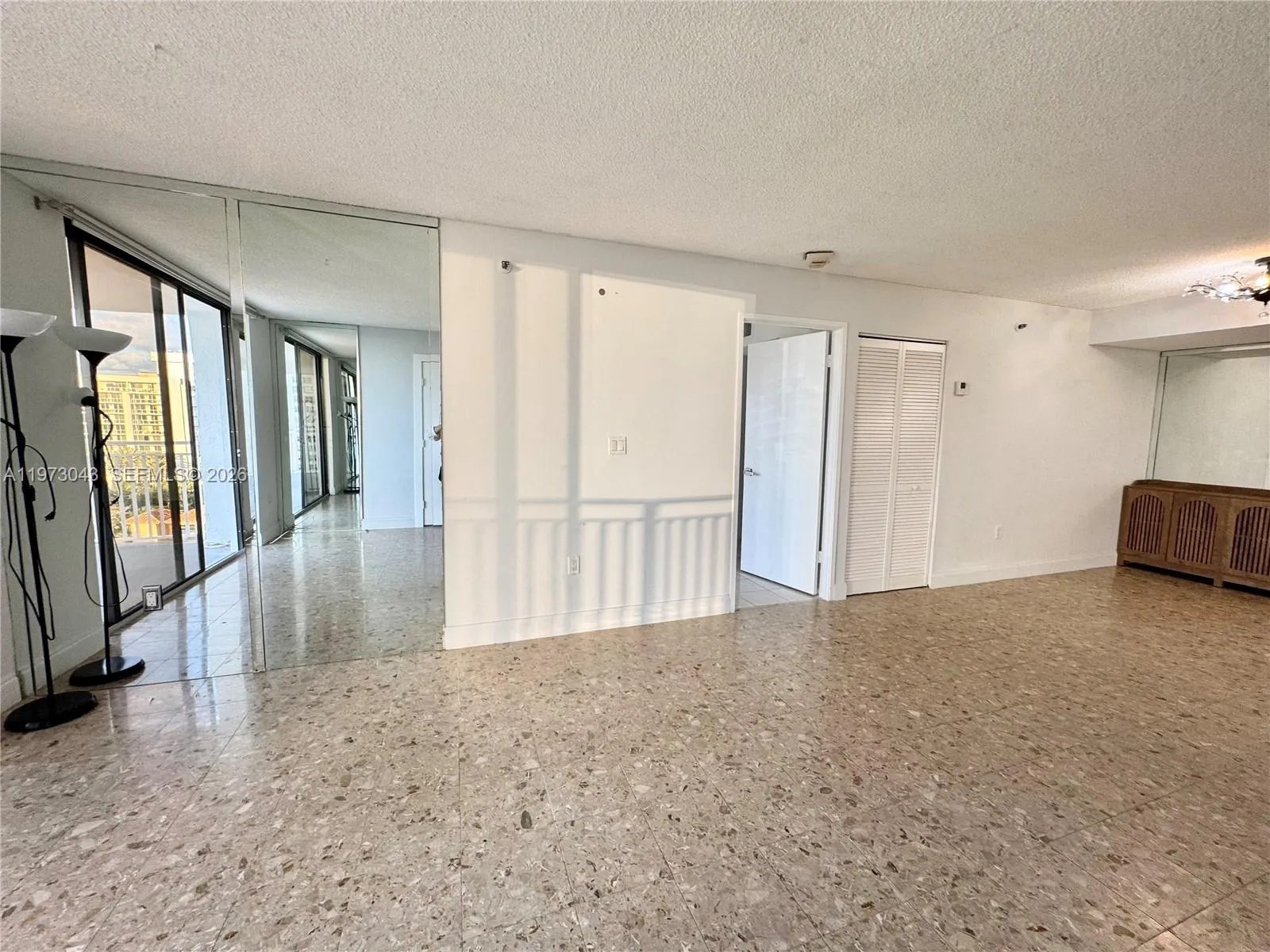 210 174th St 907, Sunny Isles Beach, Florida 33160, Sunny Isles Beach, Florida 33160, 2 Bedrooms Bedrooms, ,2 BathroomsBathrooms,Residential Lease,For Rent,210 174th St 907, Sunny Isles Beach, Florida 33160,A11973043