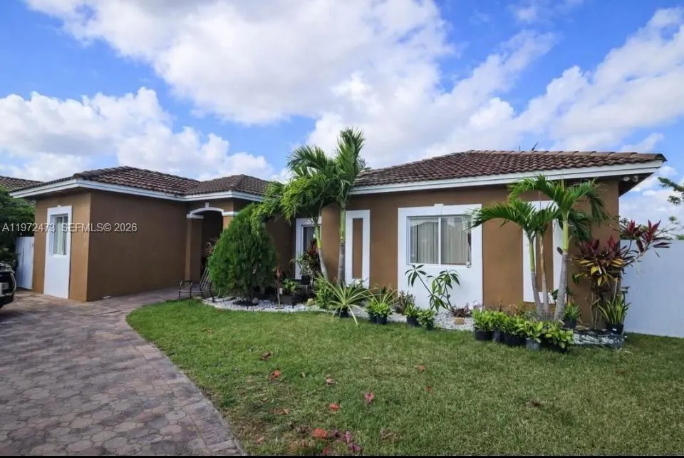718 Se 12th Ter ., Homestead, Florida 33033, Homestead, Florida 33033, 4 Bedrooms Bedrooms, ,3 BathroomsBathrooms,Residential Lease,For Rent,718 Se 12th Ter ., Homestead, Florida 33033,A11972473