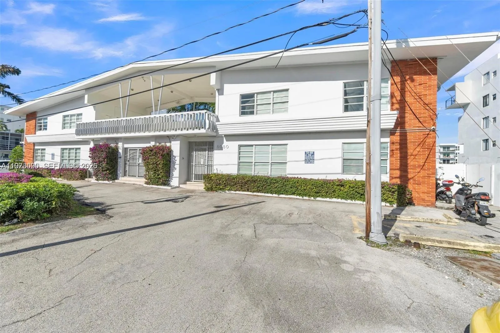 8080 Tatum Waterway Dr 25, Miami Beach, Florida 33, Miami Beach, Florida 33141, ,1 BathroomBathrooms,Residential Lease,For Rent,8080 Tatum Waterway Dr 25, Miami Beach, Florida 33,A11973090
