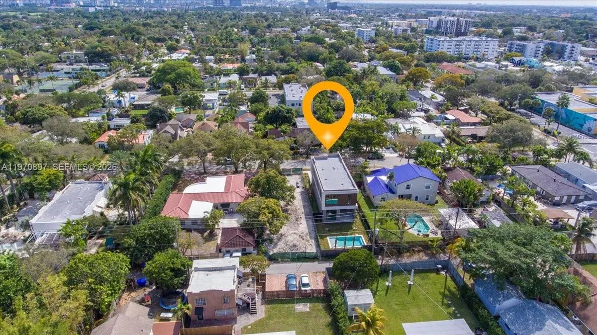 1637 Monroe St, Hollywood, Florida 33020, Hollywood, Florida 33020, 4 Bedrooms Bedrooms, ,4 BathroomsBathrooms,Residential,For Sale,1637 Monroe St, Hollywood, Florida 33020,A11970897