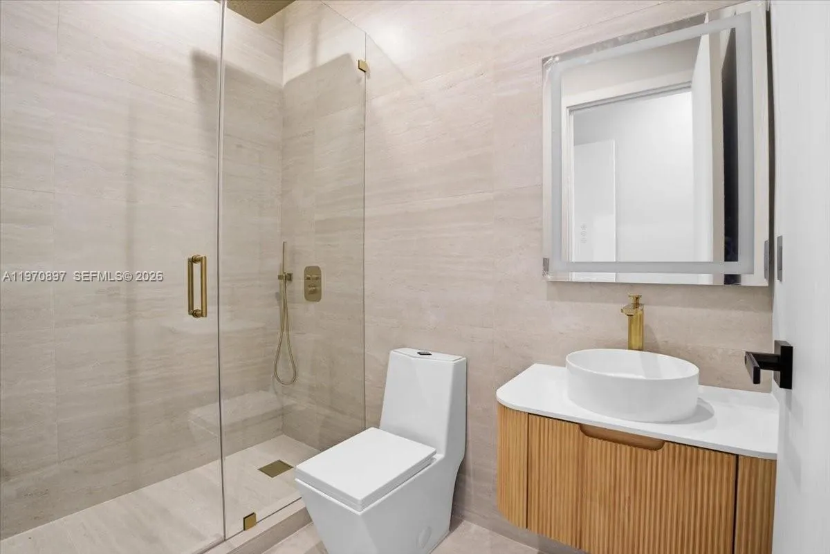 1637 Monroe St, Hollywood, Florida 33020, Hollywood, Florida 33020, 4 Bedrooms Bedrooms, ,4 BathroomsBathrooms,Residential,For Sale,1637 Monroe St, Hollywood, Florida 33020,A11970897