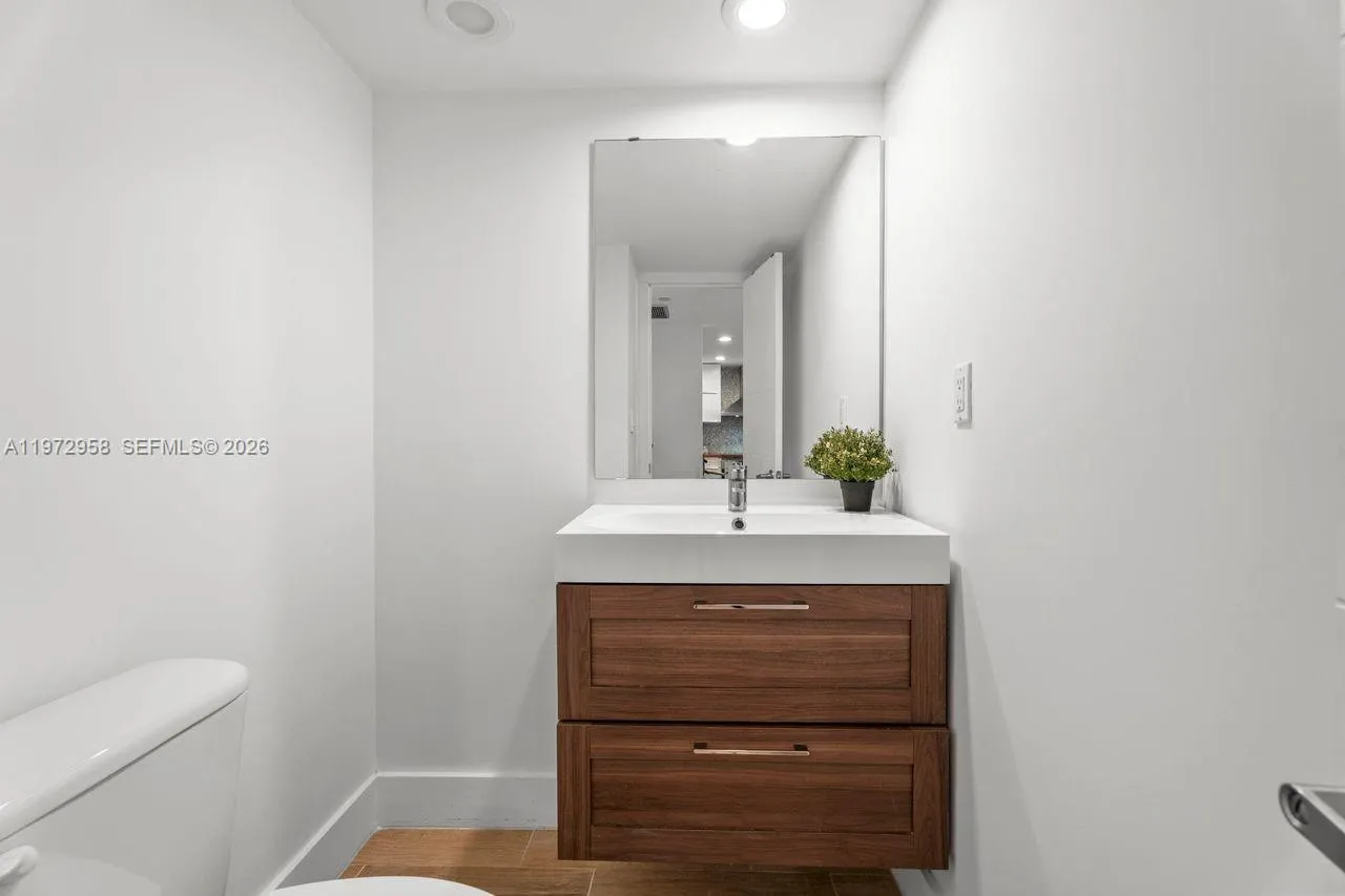 Miami, Florida 33129, Miami, Florida 33129, 1 Bedroom Bedrooms, ,1 BathroomBathrooms,Residential,For Sale, Miami, Florida 33129,A11972958