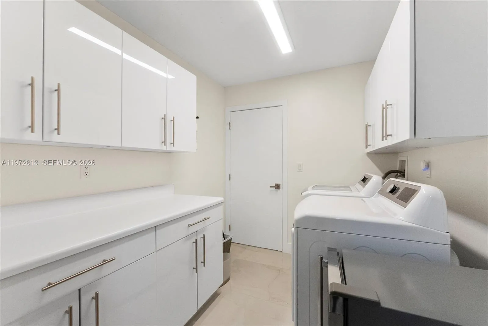76 Isle Of Venice Dr H, Fort Lauderdale, Florida 3, Fort Lauderdale, Florida 33301, 3 Bedrooms Bedrooms, ,2 BathroomsBathrooms,Residential,For Sale,76 Isle Of Venice Dr H, Fort Lauderdale, Florida 3,A11972813