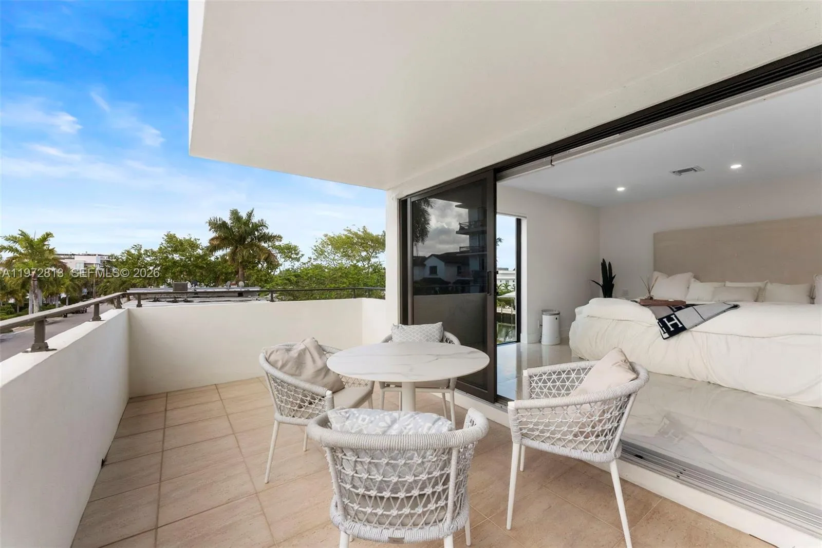 76 Isle Of Venice Dr H, Fort Lauderdale, Florida 3, Fort Lauderdale, Florida 33301, 3 Bedrooms Bedrooms, ,2 BathroomsBathrooms,Residential,For Sale,76 Isle Of Venice Dr H, Fort Lauderdale, Florida 3,A11972813
