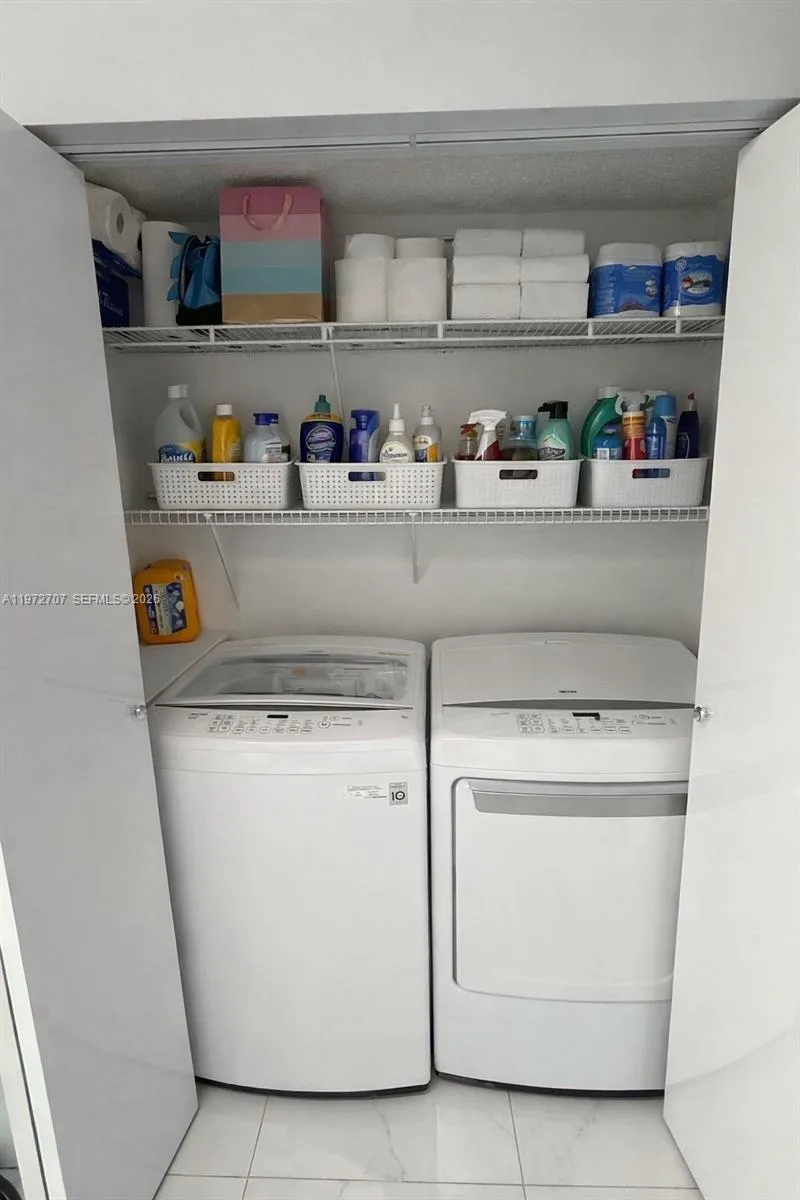 7738 W 34th Ln 15-201, Hialeah, Florida 33018, Hialeah, Florida 33018, 3 Bedrooms Bedrooms, ,2 BathroomsBathrooms,Residential Lease,For Rent,7738 W 34th Ln 15-201, Hialeah, Florida 33018,A11972707