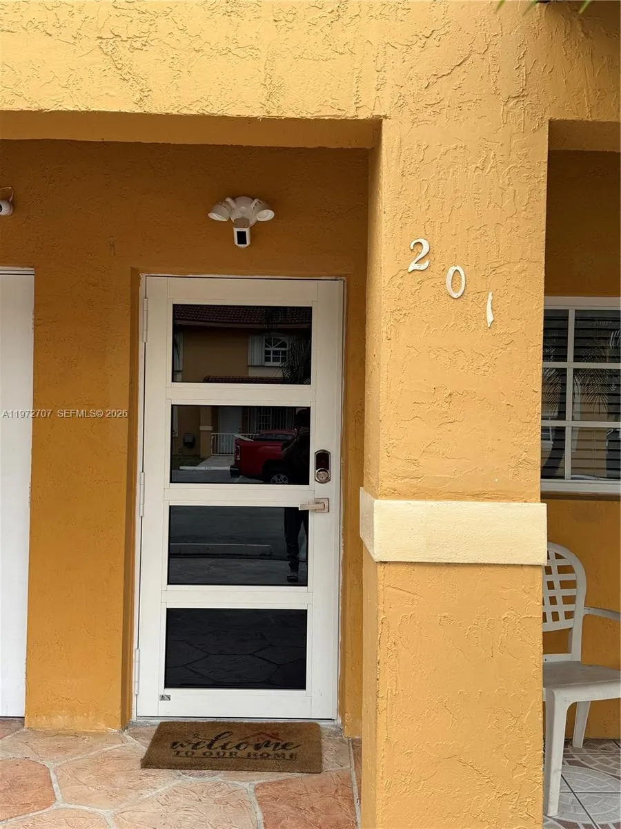 7738 W 34th Ln 15-201, Hialeah, Florida 33018, Hialeah, Florida 33018, 3 Bedrooms Bedrooms, ,2 BathroomsBathrooms,Residential Lease,For Rent,7738 W 34th Ln 15-201, Hialeah, Florida 33018,A11972707
