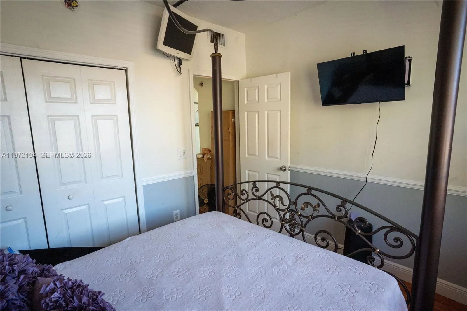 8520 Nw 139th Ter, Miami Lakes, Florida 33016, Miami Lakes, Florida 33016, 3 Bedrooms Bedrooms, ,2 BathroomsBathrooms,Residential,For Sale,8520 Nw 139th Ter, Miami Lakes, Florida 33016,A11973104