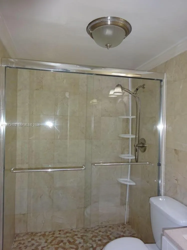 11 Sw 52nd Ave 3c, Miami, Florida 33134, Miami, Florida 33134, 1 Bedroom Bedrooms, ,1 BathroomBathrooms,Residential,For Sale,11 Sw 52nd Ave 3c, Miami, Florida 33134,A11973132