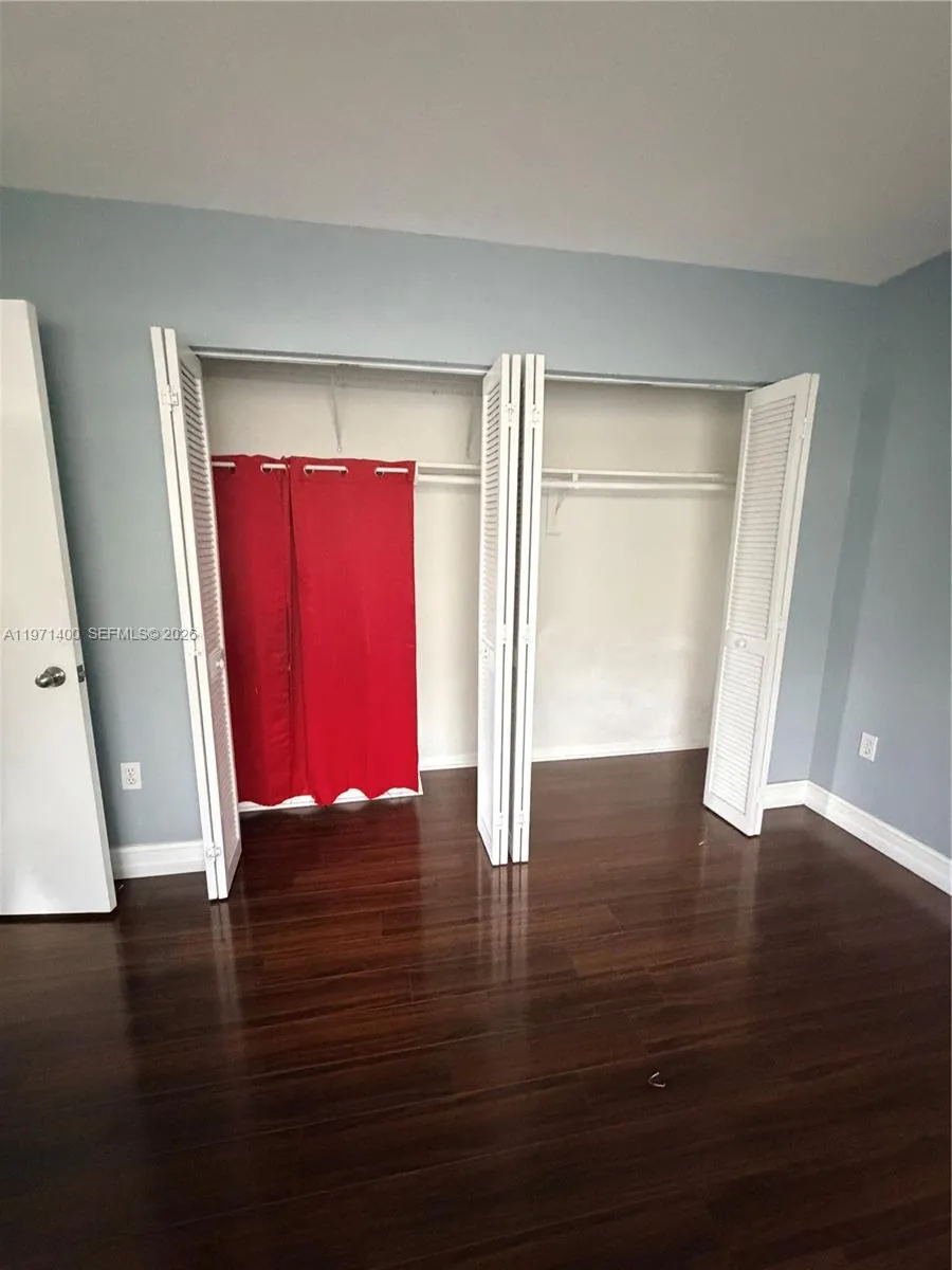 7430 Miami Lakes Dr E210, Miami Lakes, Florida 330, Miami Lakes, Florida 33014, 2 Bedrooms Bedrooms, ,2 BathroomsBathrooms,Residential Lease,For Rent,7430 Miami Lakes Dr E210, Miami Lakes, Florida 330,A11971400