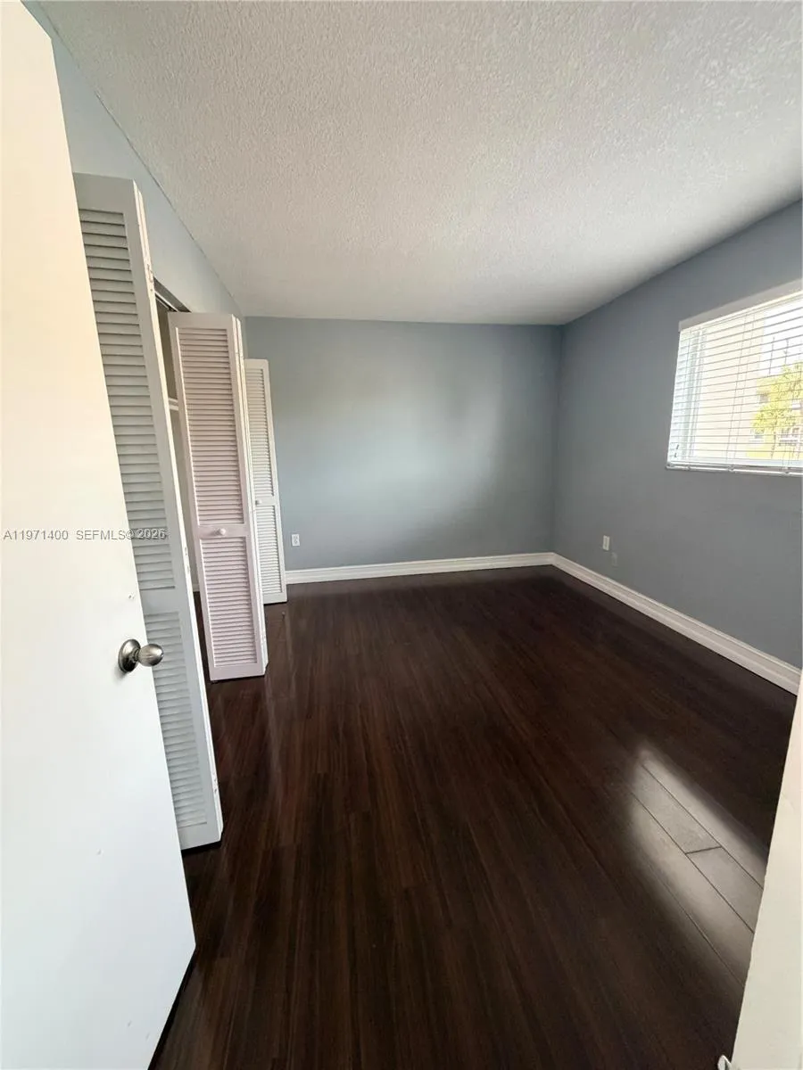 7430 Miami Lakes Dr E210, Miami Lakes, Florida 330, Miami Lakes, Florida 33014, 2 Bedrooms Bedrooms, ,2 BathroomsBathrooms,Residential Lease,For Rent,7430 Miami Lakes Dr E210, Miami Lakes, Florida 330,A11971400