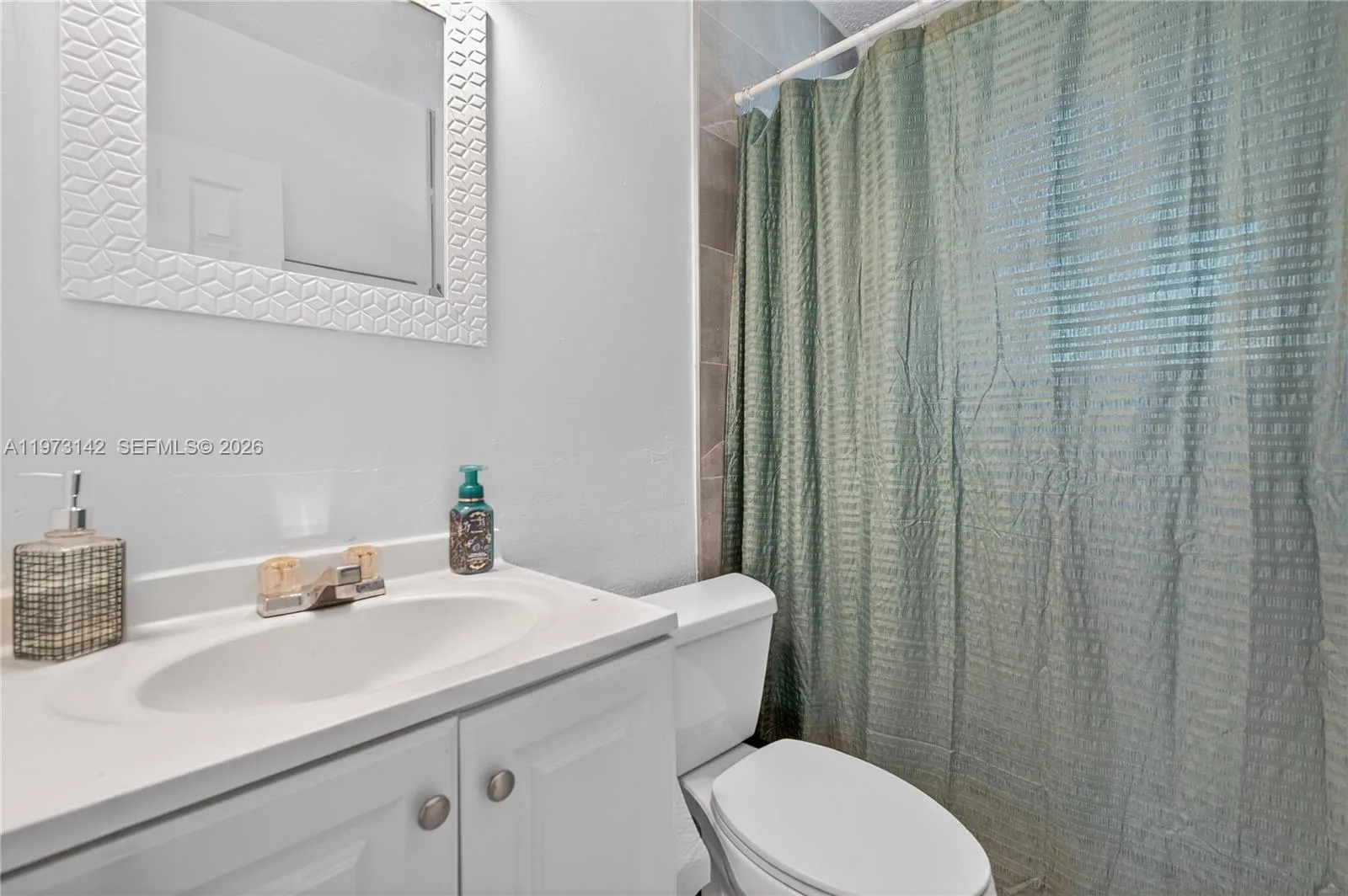 1920 Ne 2nd Ter, Pompano Beach, Florida 33060, Pompano Beach, Florida 33060, ,Residential Income,For Sale,1920 Ne 2nd Ter, Pompano Beach, Florida 33060,A11973142