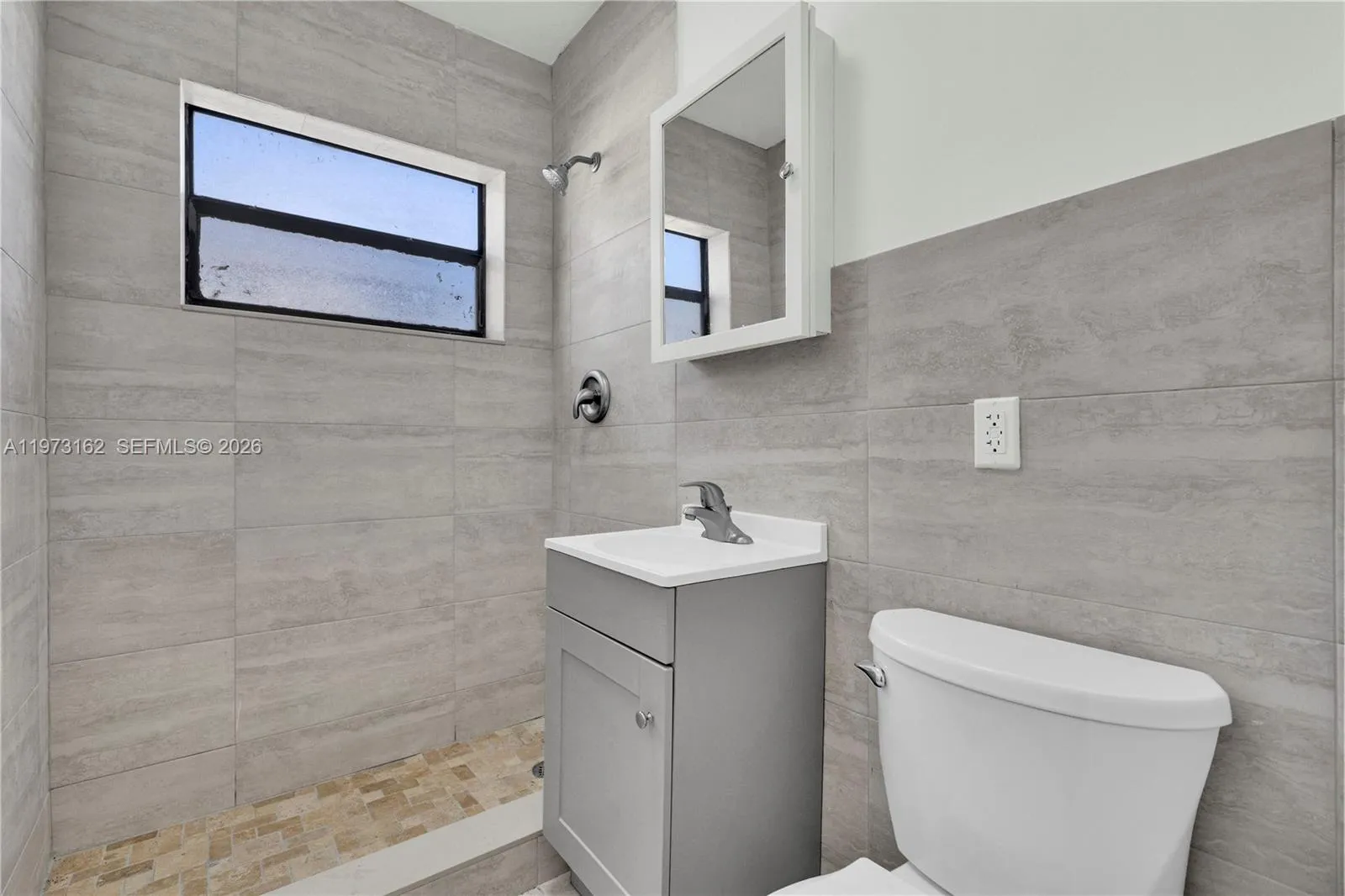 13390 Ne 6th Ave 2, North Miami, Florida 33161, North Miami, Florida 33161, 1 Bedroom Bedrooms, ,1 BathroomBathrooms,Residential Lease,For Rent,13390 Ne 6th Ave 2, North Miami, Florida 33161,A11973162
