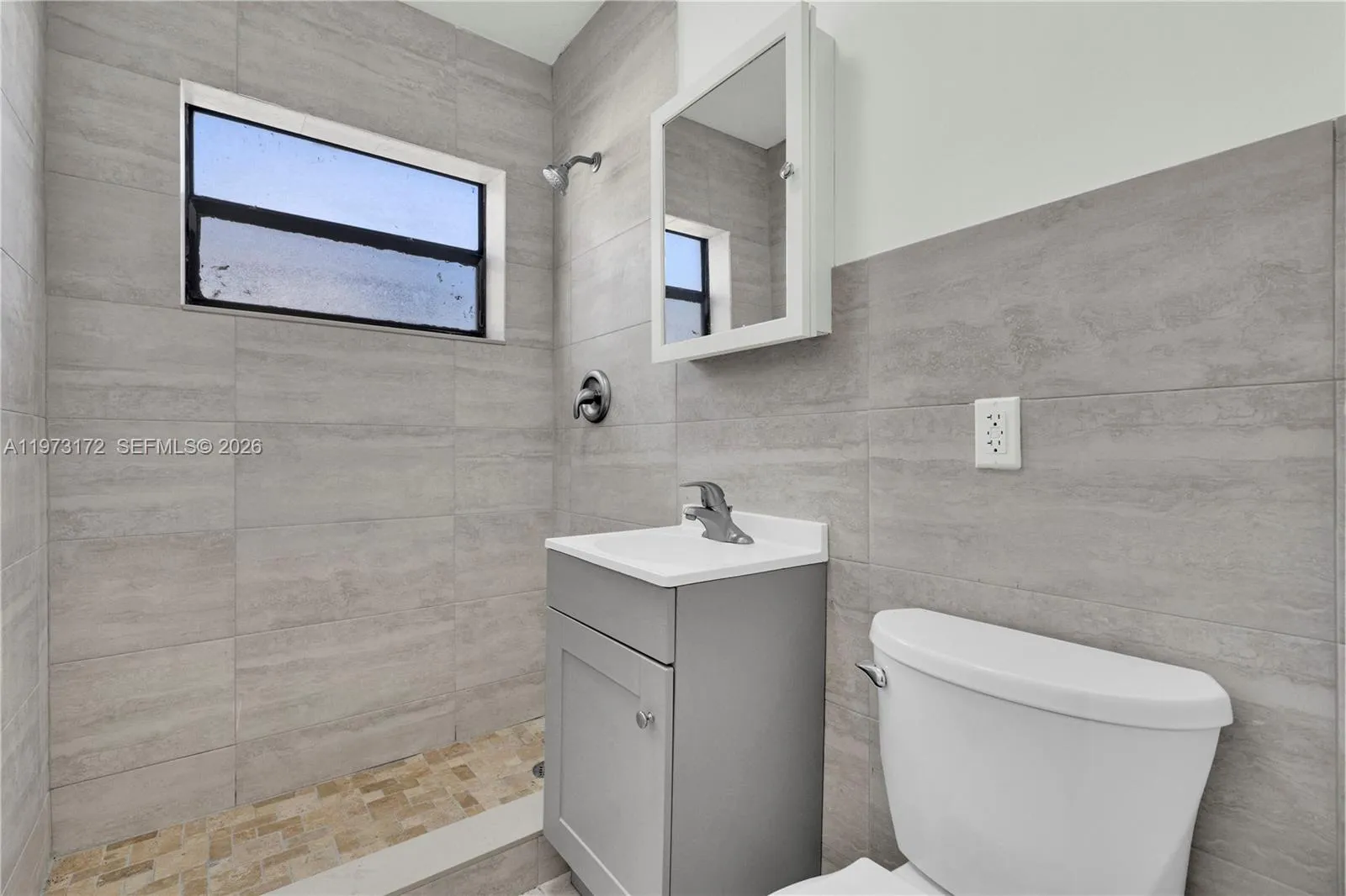 13390 Ne 6th Ave 3, North Miami, Florida 33161, North Miami, Florida 33161, 1 Bedroom Bedrooms, ,1 BathroomBathrooms,Residential Lease,For Rent,13390 Ne 6th Ave 3, North Miami, Florida 33161,A11973172