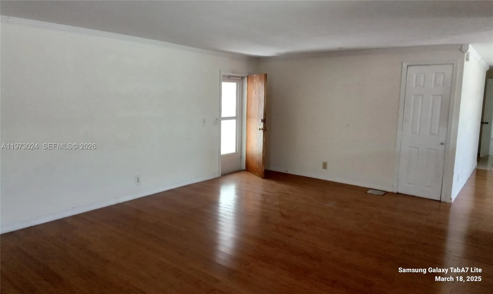 21821 S Heritage Cir 1, Pembroke Pines, Florida 33, Pembroke Pines, Florida 33029, 3 Bedrooms Bedrooms, ,3 BathroomsBathrooms,Residential Lease,For Rent,21821 S Heritage Cir 1, Pembroke Pines, Florida 33,A11973024