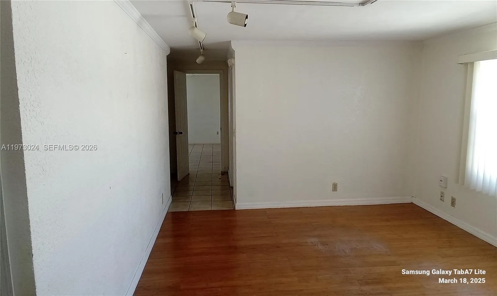 21821 S Heritage Cir 1, Pembroke Pines, Florida 33, Pembroke Pines, Florida 33029, 3 Bedrooms Bedrooms, ,3 BathroomsBathrooms,Residential Lease,For Rent,21821 S Heritage Cir 1, Pembroke Pines, Florida 33,A11973024