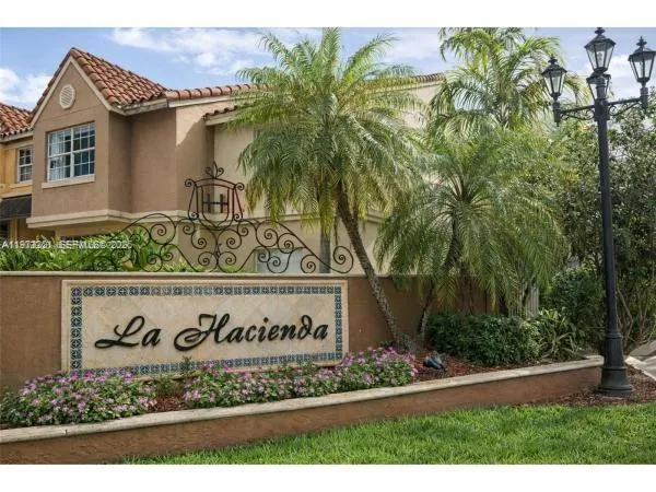 18324 Nw 68th Ave H, Hialeah, Florida 33015, Hialeah, Florida 33015, 1 Bedroom Bedrooms, ,1 BathroomBathrooms,Residential,For Sale,18324 Nw 68th Ave H, Hialeah, Florida 33015,A11973221