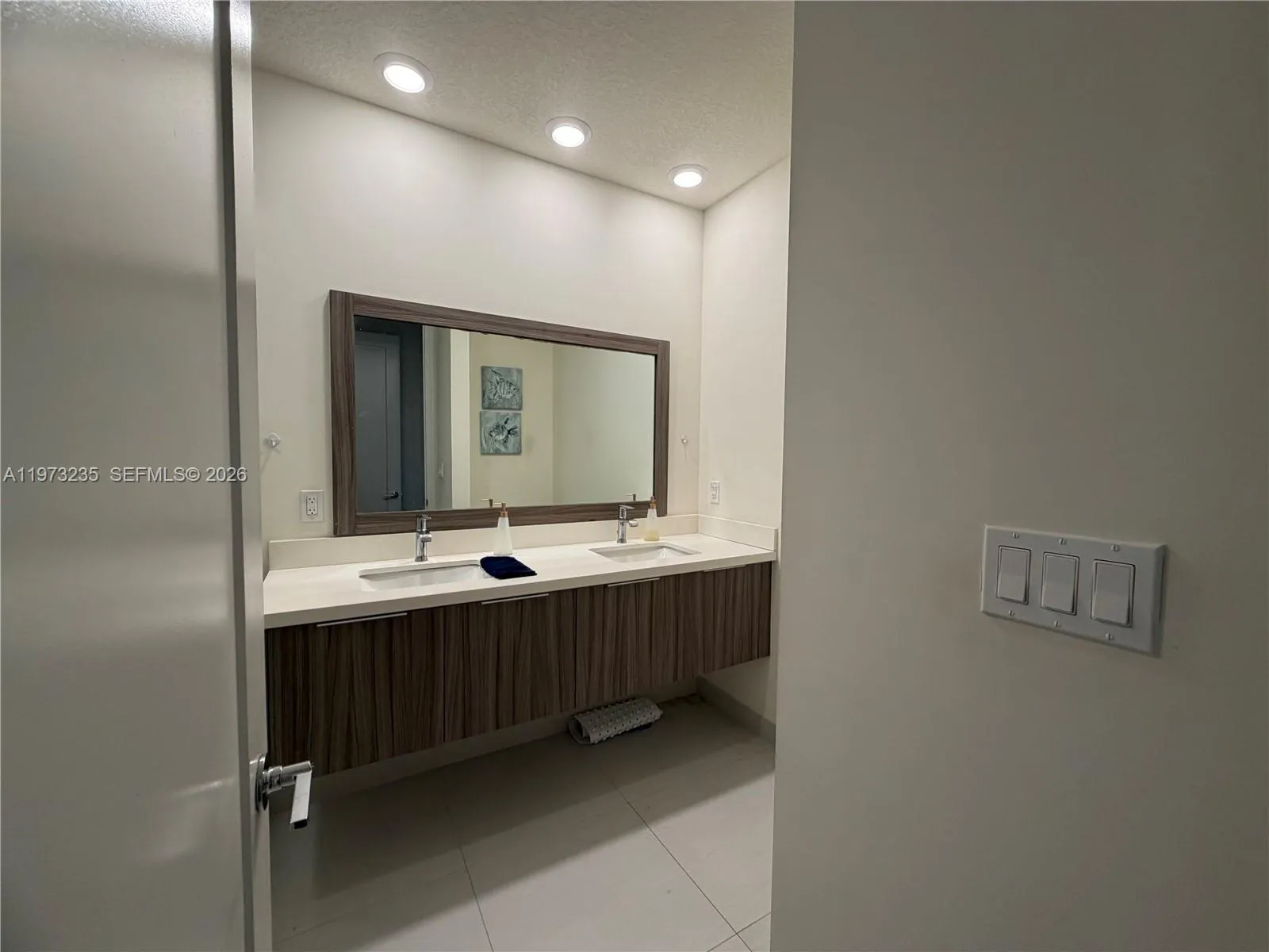 6401 Nw 103rd Pl 106, Doral, Florida 33178, Doral, Florida 33178, 3 Bedrooms Bedrooms, ,2 BathroomsBathrooms,Residential,For Sale,6401 Nw 103rd Pl 106, Doral, Florida 33178,A11973235