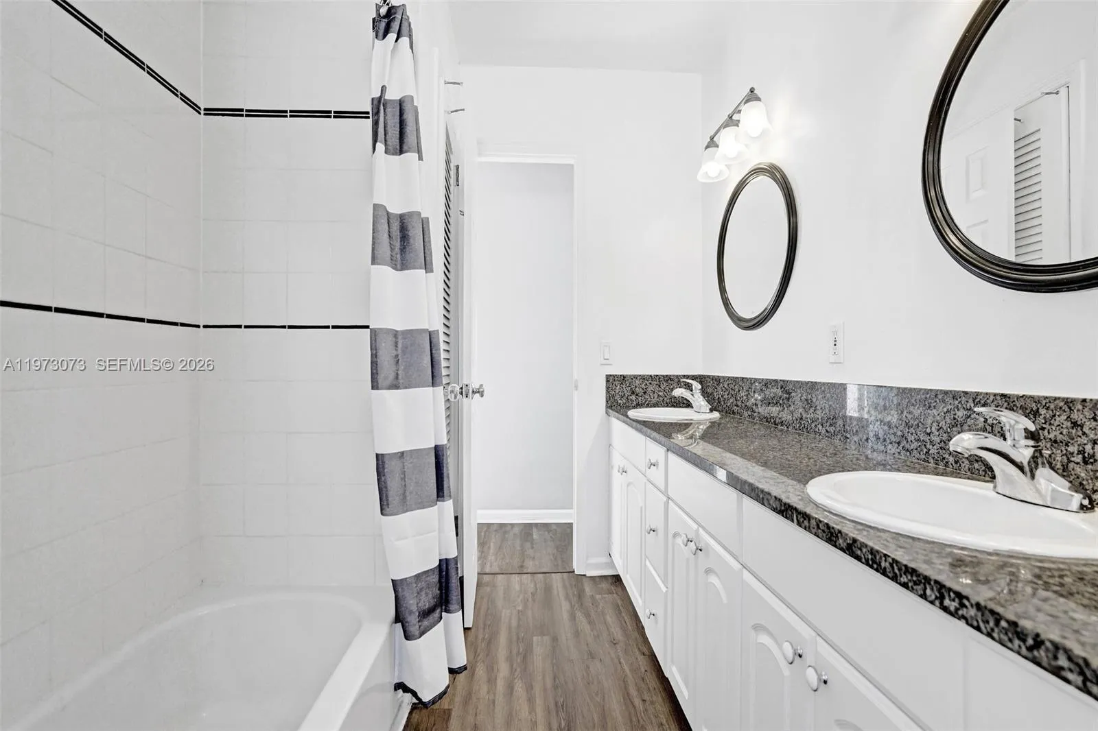 949 Se 10th Ct, Pompano Beach, Florida 33060, Pompano Beach, Florida 33060, 3 Bedrooms Bedrooms, ,2 BathroomsBathrooms,Residential Lease,For Rent,949 Se 10th Ct, Pompano Beach, Florida 33060,A11973073