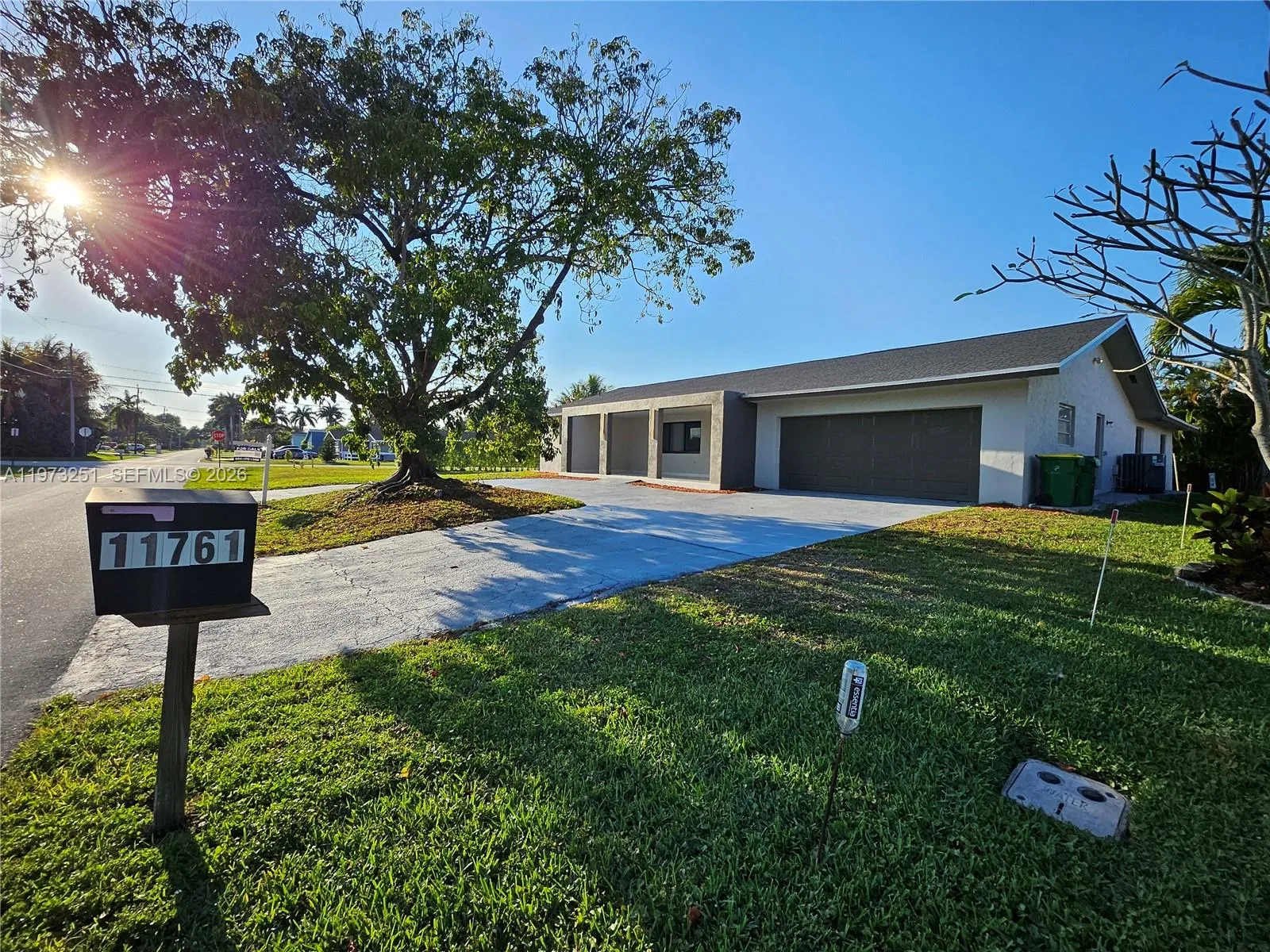 11761 Nw 27th Ct, Plantation, Florida 33323, Plantation, Florida 33323, 4 Bedrooms Bedrooms, ,3 BathroomsBathrooms,Residential,For Sale,11761 Nw 27th Ct, Plantation, Florida 33323,A11973251