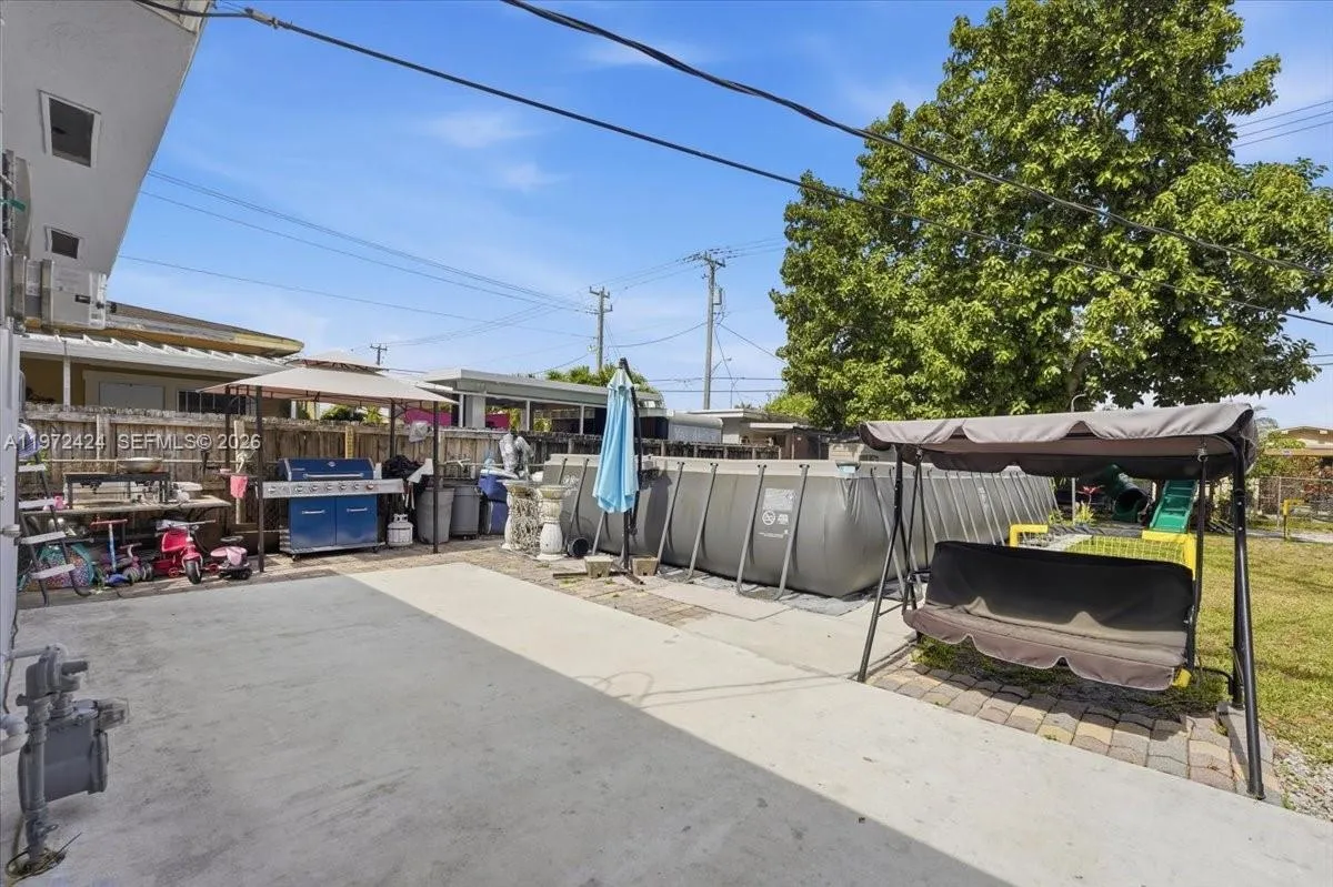511 E 27th St, Hialeah, Florida 33013, Hialeah, Florida 33013, 3 Bedrooms Bedrooms, ,2 BathroomsBathrooms,Residential,For Sale,511 E 27th St, Hialeah, Florida 33013,A11972424