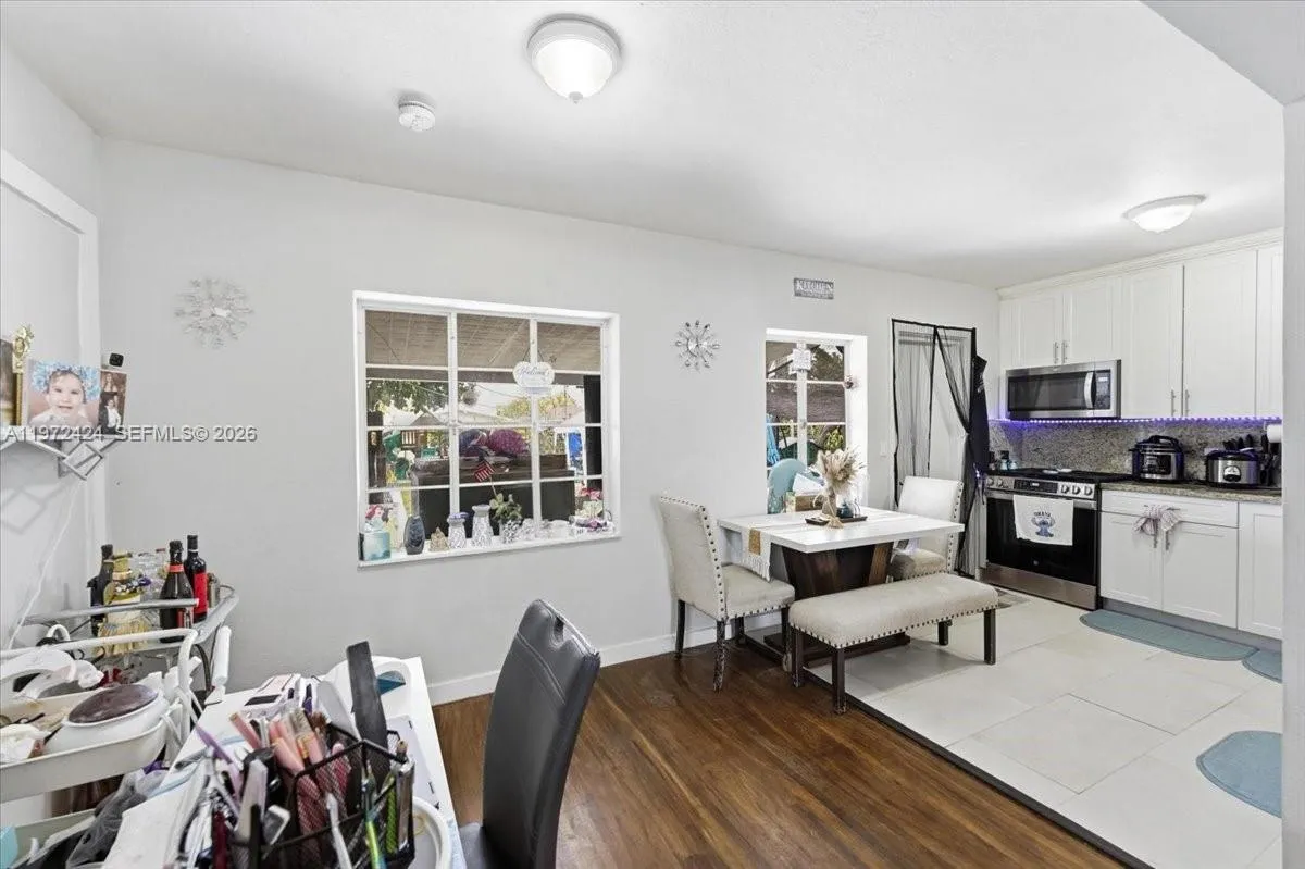 511 E 27th St, Hialeah, Florida 33013, Hialeah, Florida 33013, 3 Bedrooms Bedrooms, ,2 BathroomsBathrooms,Residential,For Sale,511 E 27th St, Hialeah, Florida 33013,A11972424