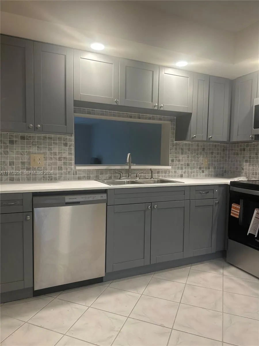 12800 Sw 7th Ct 306g, Pembroke Pines, Florida 3302, Pembroke Pines, Florida 33027, 2 Bedrooms Bedrooms, ,2 BathroomsBathrooms,Residential,For Sale,12800 Sw 7th Ct 306g, Pembroke Pines, Florida 3302,A11973258 12800 Sw 7th Ct 306g, Pembroke Pines, Florida 3302, Pembroke Pines, Florida 33027, 2 Bedrooms Bedrooms, ,2 BathroomsBathrooms,Residential,For Sale,12800 Sw 7th Ct 306g, Pembroke Pines, Florida 3302,A11973258