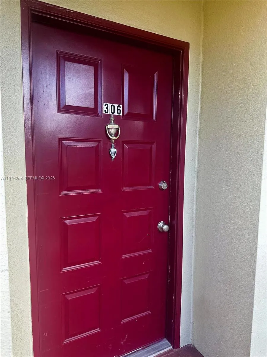 12800 Sw 7th Ct 306g, Pembroke Pines, Florida 3302, Pembroke Pines, Florida 33027, 2 Bedrooms Bedrooms, ,2 BathroomsBathrooms,Residential,For Sale,12800 Sw 7th Ct 306g, Pembroke Pines, Florida 3302,A11973258