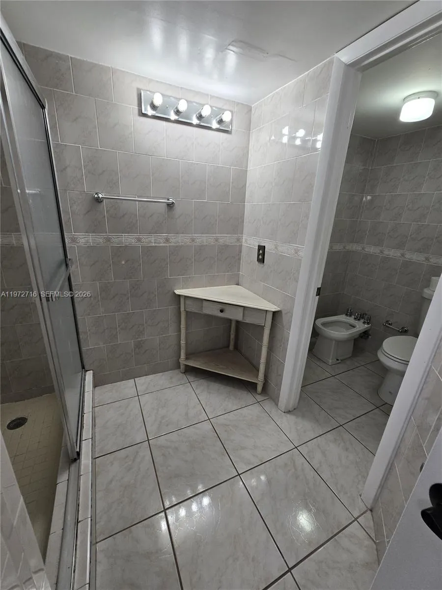 1300 Sw 122nd Ave 305-2, Miami, Florida 33184, Miami, Florida 33184, 2 Bedrooms Bedrooms, ,2 BathroomsBathrooms,Residential Lease,For Rent,1300 Sw 122nd Ave 305-2, Miami, Florida 33184,A11972716